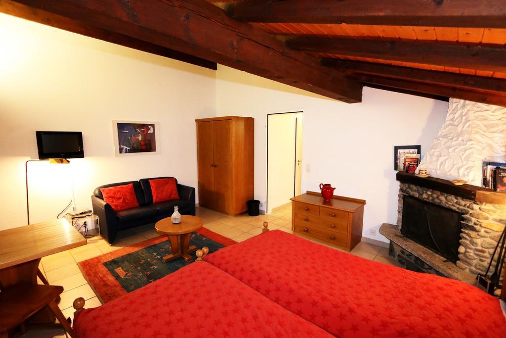 Sarazena Apartment Saas-Fee Room photo