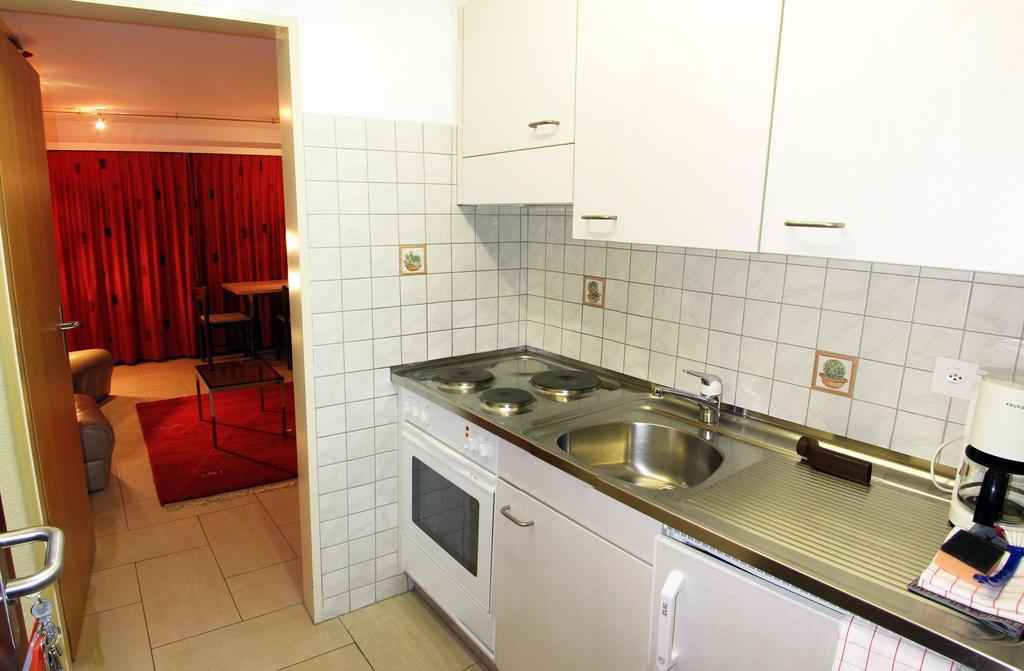 Sarazena Apartment Saas-Fee Room photo